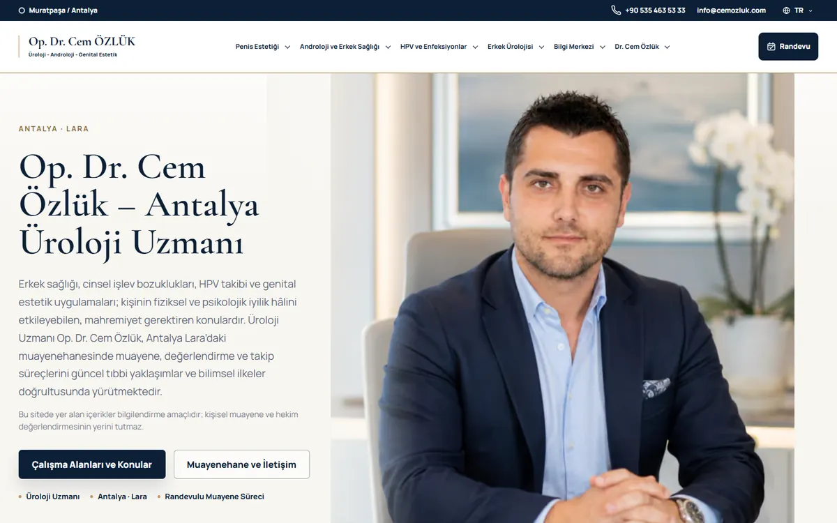 Op. Dr. Cem Özlük web sitesinin ana sayfa görünümü